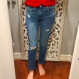 Girlfriend fit jeans